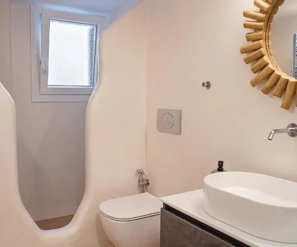 Anasasmos House * Naxos City