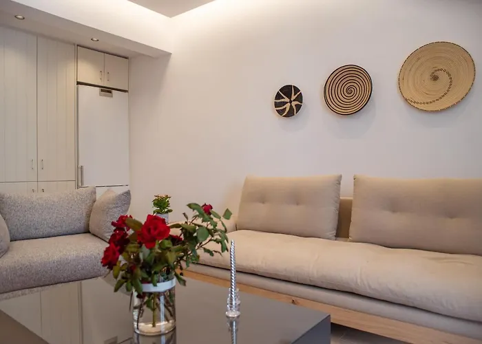 Anasasmos House * Naxos City