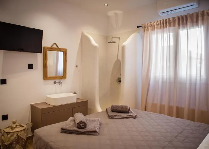 Anasasmos House * Naxos City